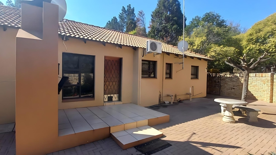 To Let 2 Bedroom Property for Rent in Wilkoppies North West